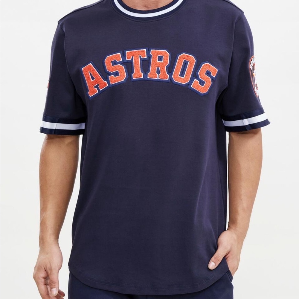Houston Astro’s Pro Standard Men’s Jersey Shirt